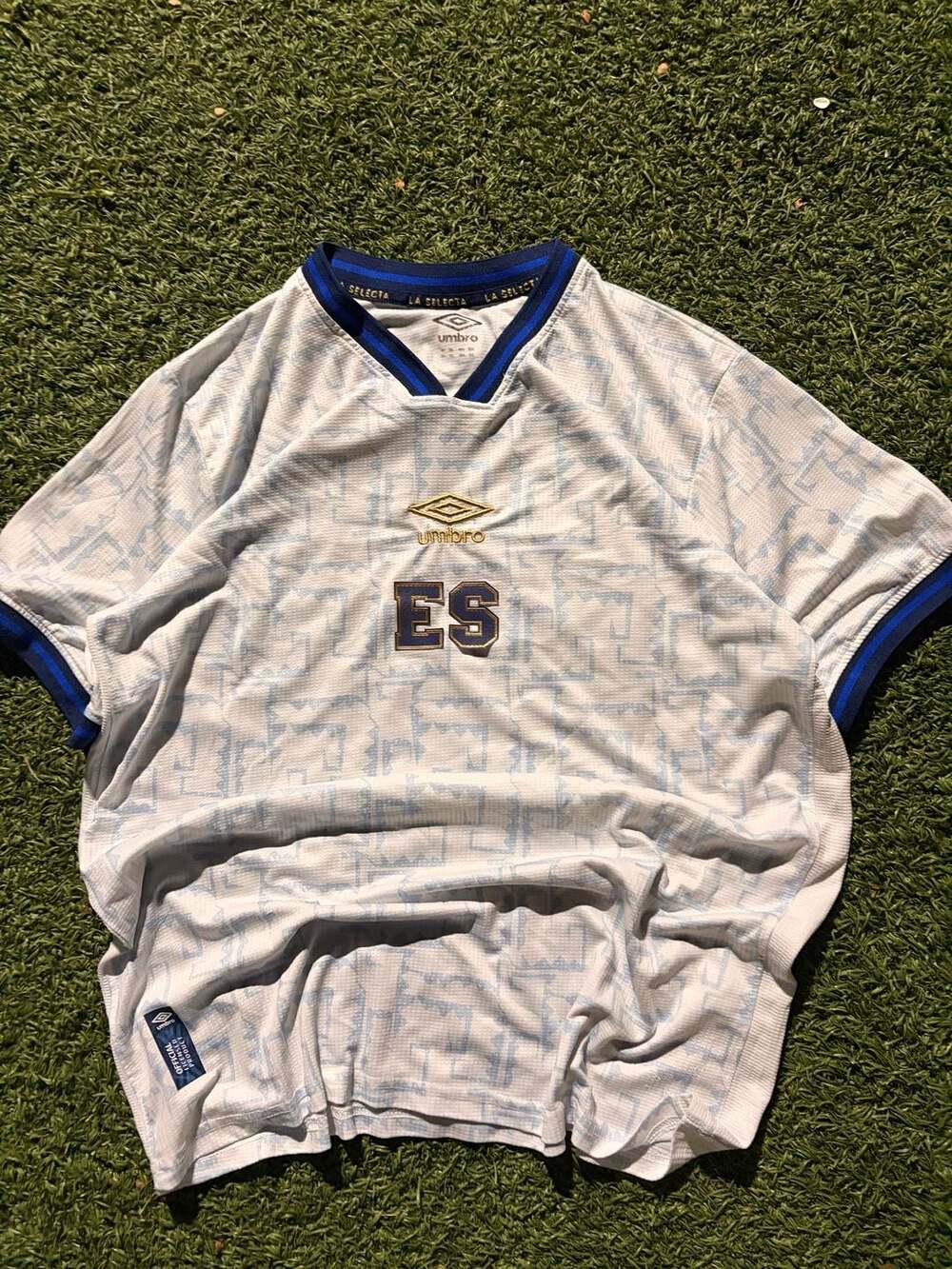 Umbro El Salvador 2023-24 Away Soccer Jersey